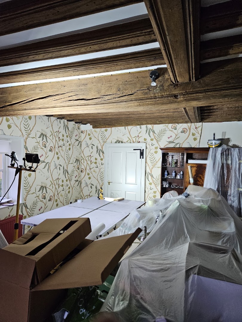 Lee Parnell Painter & Decorator — Photos 13